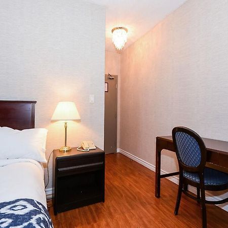 Ottawa Inn Hotel Esterno foto